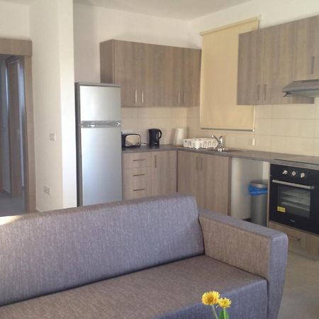 Niro Apartments Polis Eksteriør billede
