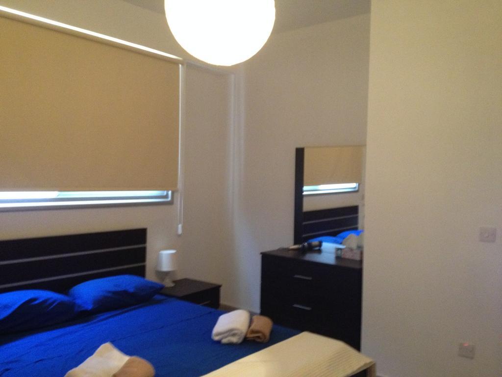 Niro Apartments Polis Eksteriør billede