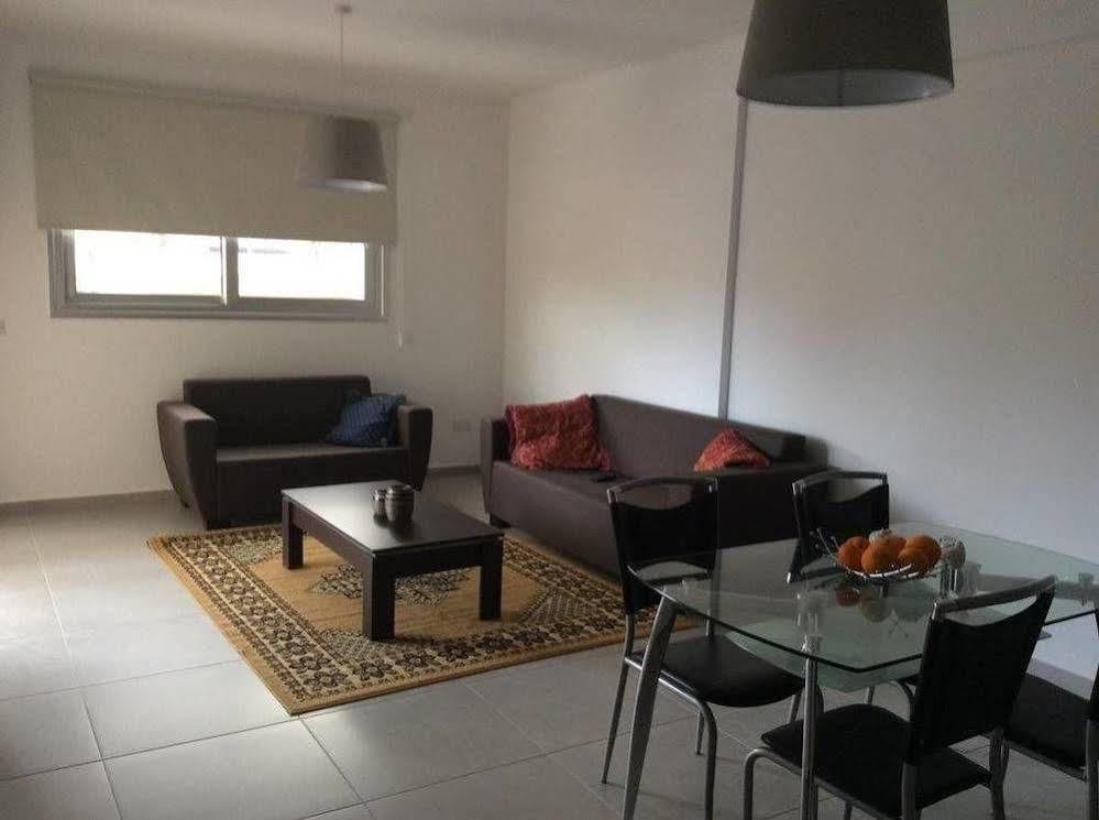 Niro Apartments Polis Eksteriør billede